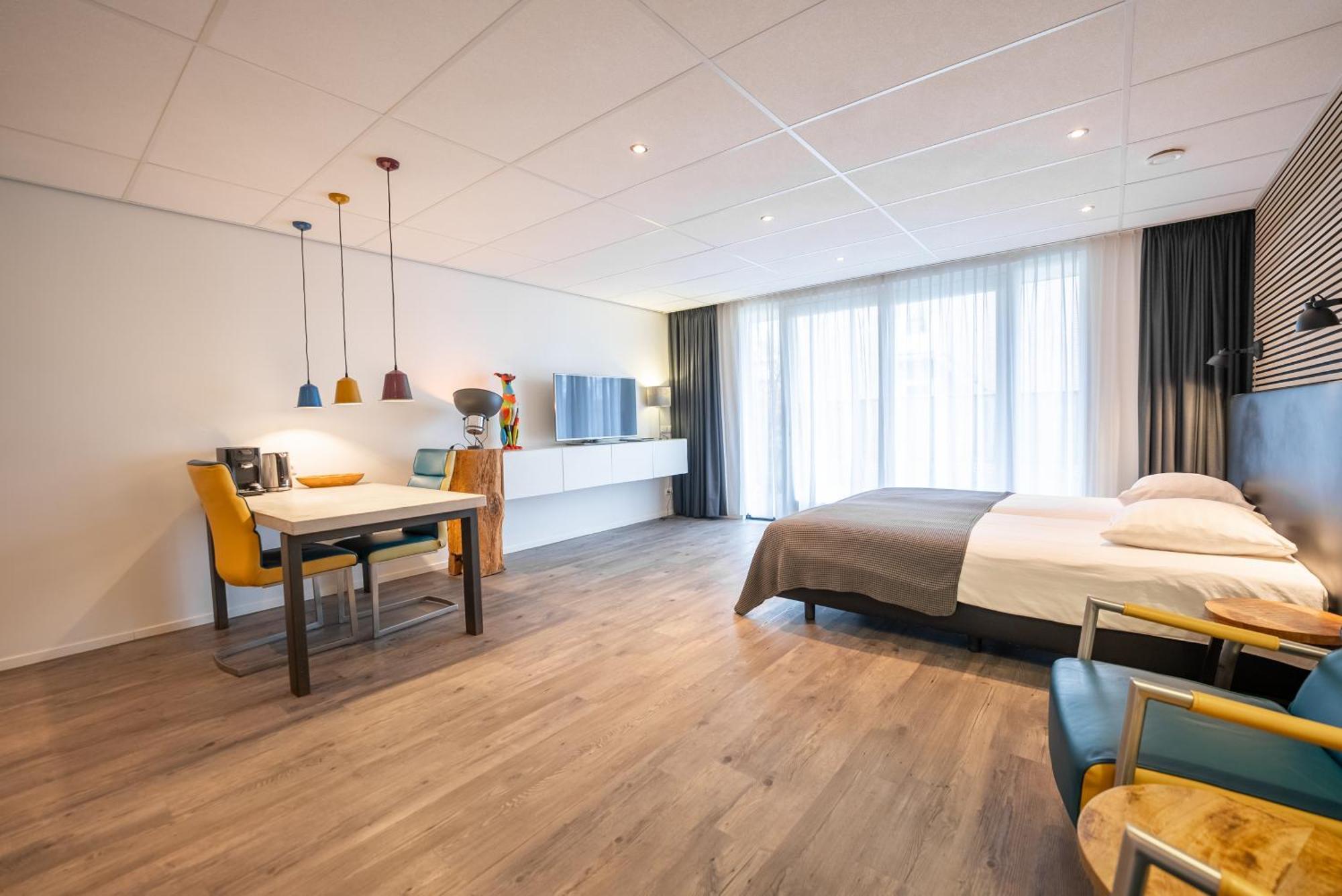 De Berkenhof Aparthotel Nes  Bagian luar foto